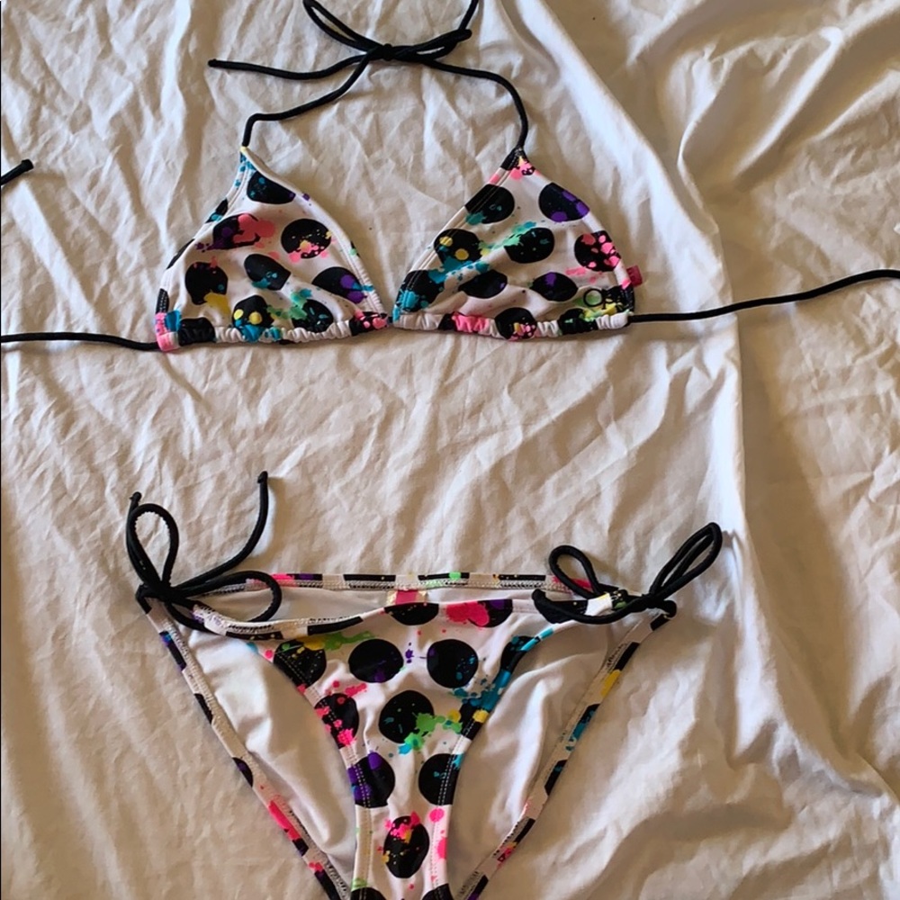 Poke a dot bathing suit